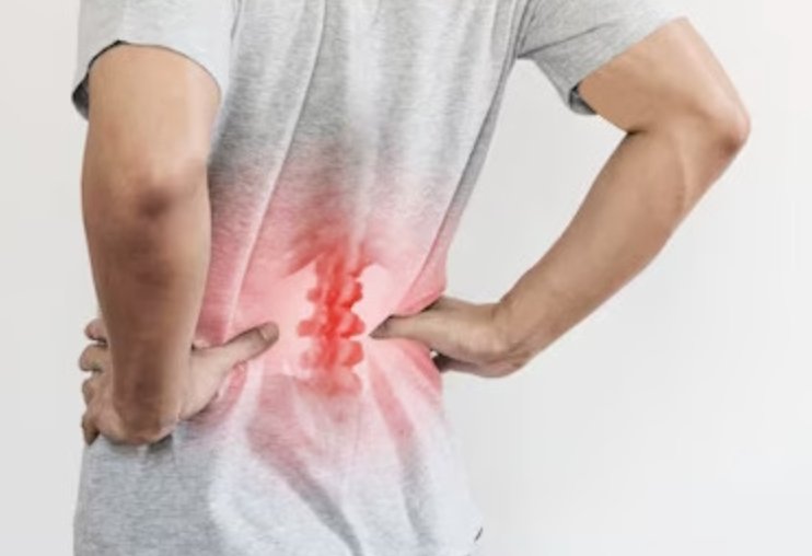 Understanding the Symptoms and Treatments of Lumbar Disc Herniation